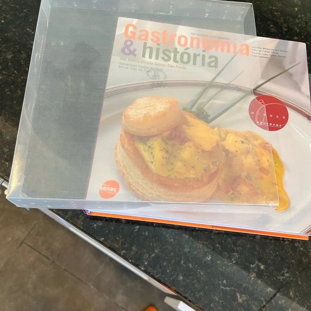 Gastronomia & História Cookbook - in Portuguese